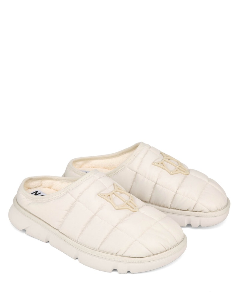 White Naked Wolfe Montana Men's Slippers | MOD9483CL